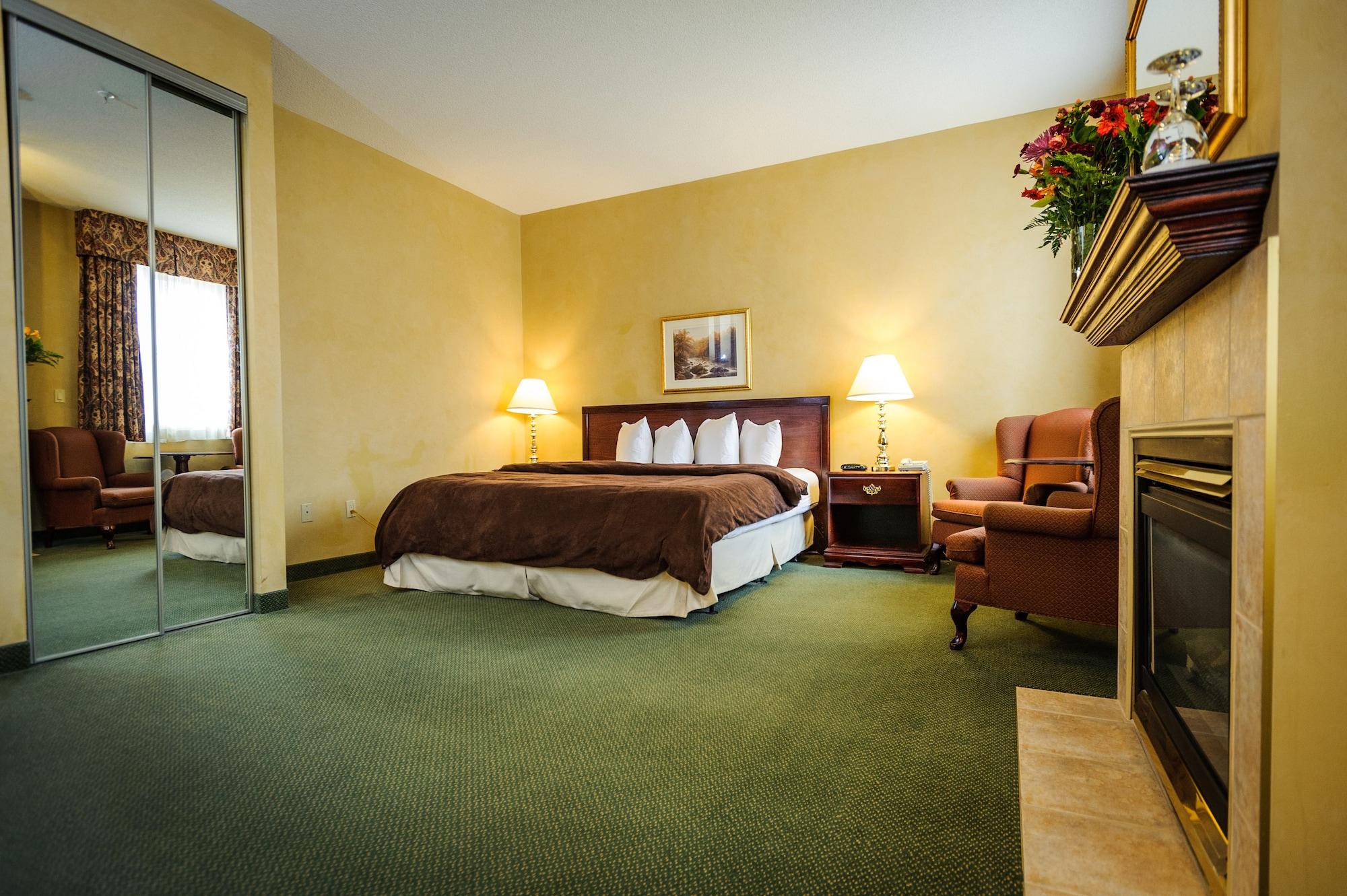 Peterborough Inn & Suites Hotel エクステリア 写真