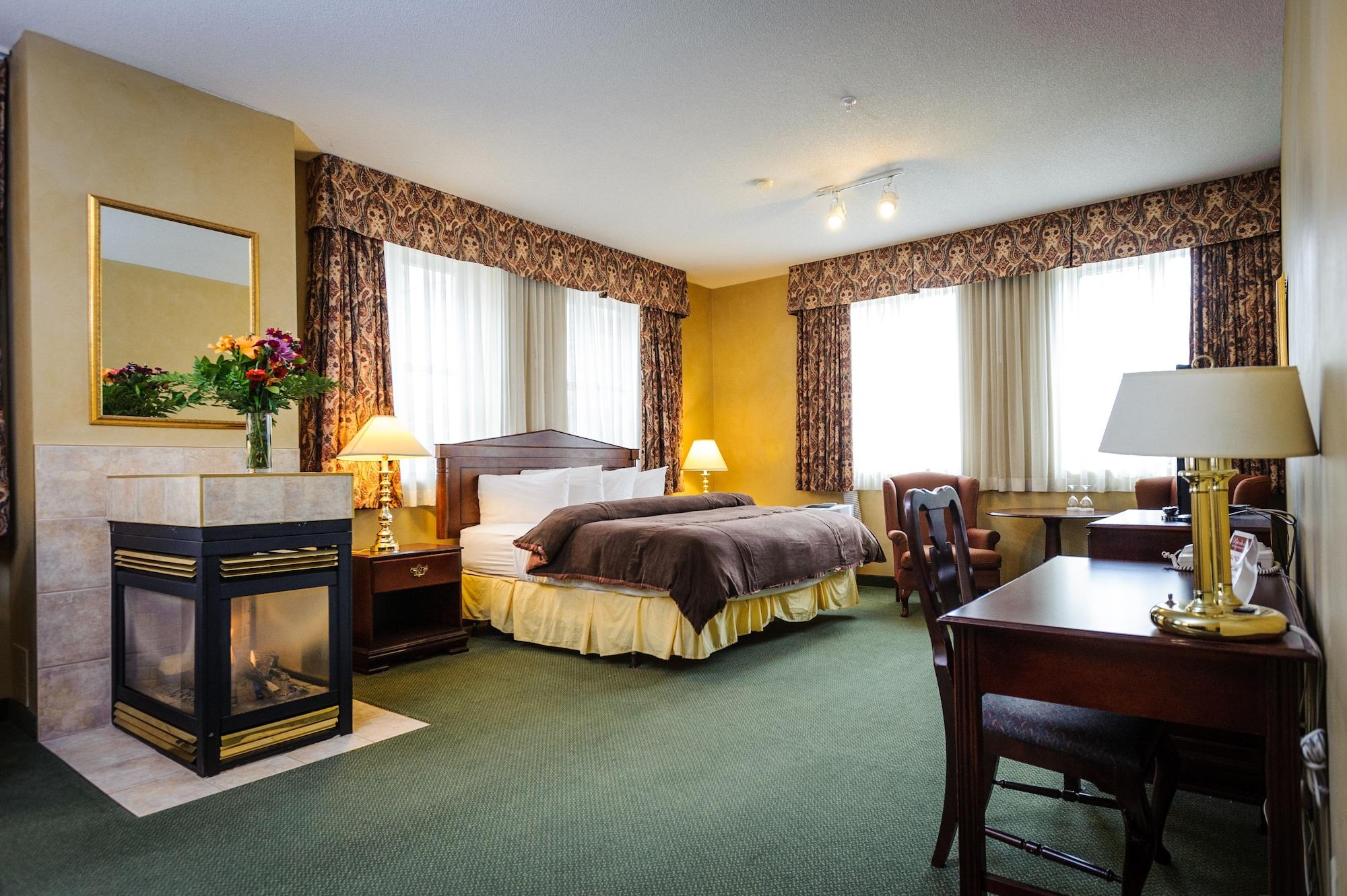 Peterborough Inn & Suites Hotel エクステリア 写真